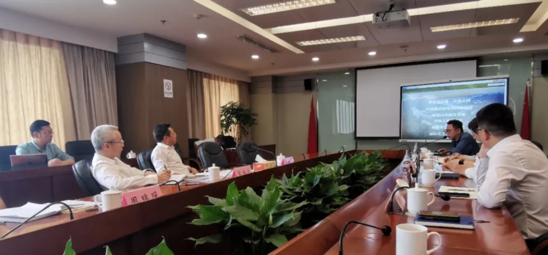 16432545648398096CoU.jpg 640.webp (4).jpg