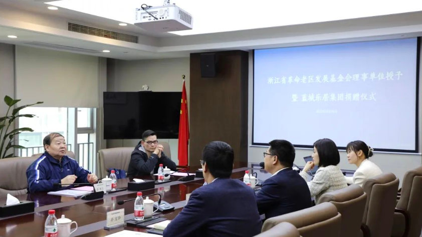 16488806076089393QUX.jpg c1d713566573292e4d96b6239d414073.jpg