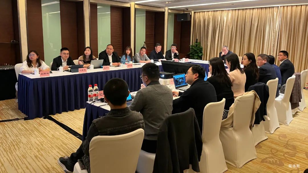 1656576252731674nHDw.jpg e341789e7c1bfee1d63d473b8b51bea6.jpg