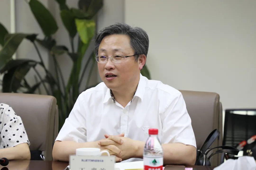 1656577992477894D3MD.jpg d3ac2f2760c52b85a95d23c97dea0819.jpg