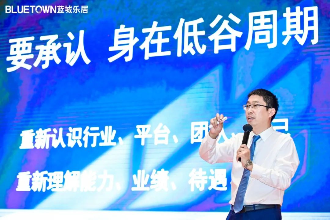 1665292104586813F1WG.jpg 02.jpg