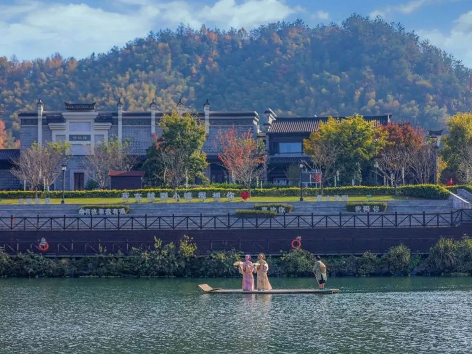 1727157050339040tQ3A.jpg 5de94ec9ecf6b0a33d5aa74c26441189.jpg