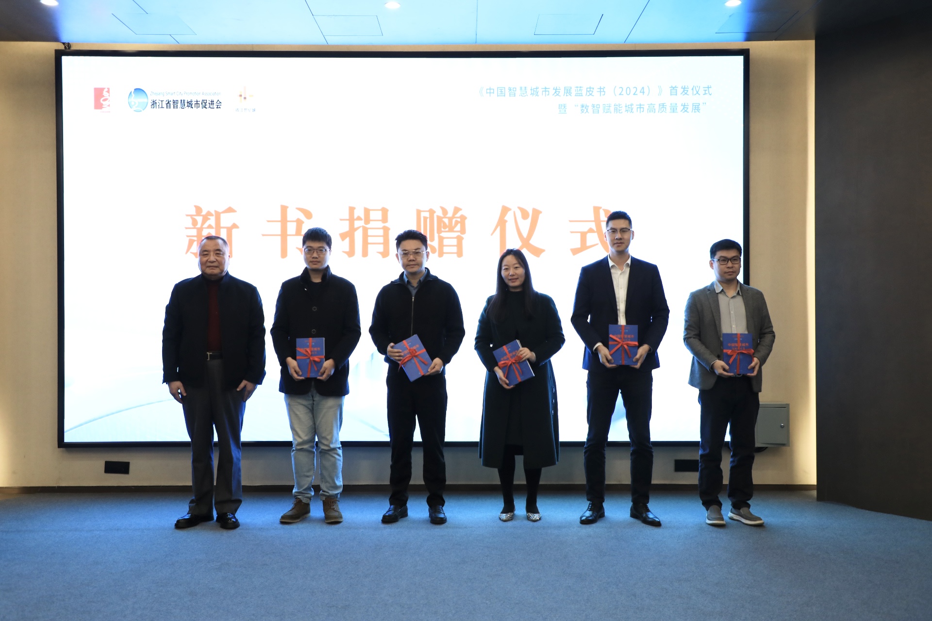 1733213265724555HI3X.jpg a7416ade201190174d4e8ef94a70f1d9_.jpg